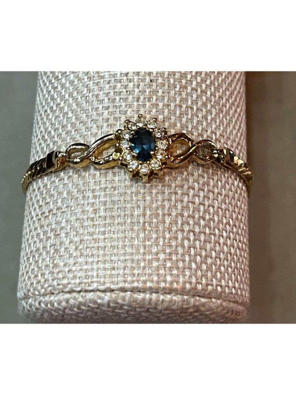 Vintage 80s Gold Tone Faux Blue Sapphire Halo Bracelet